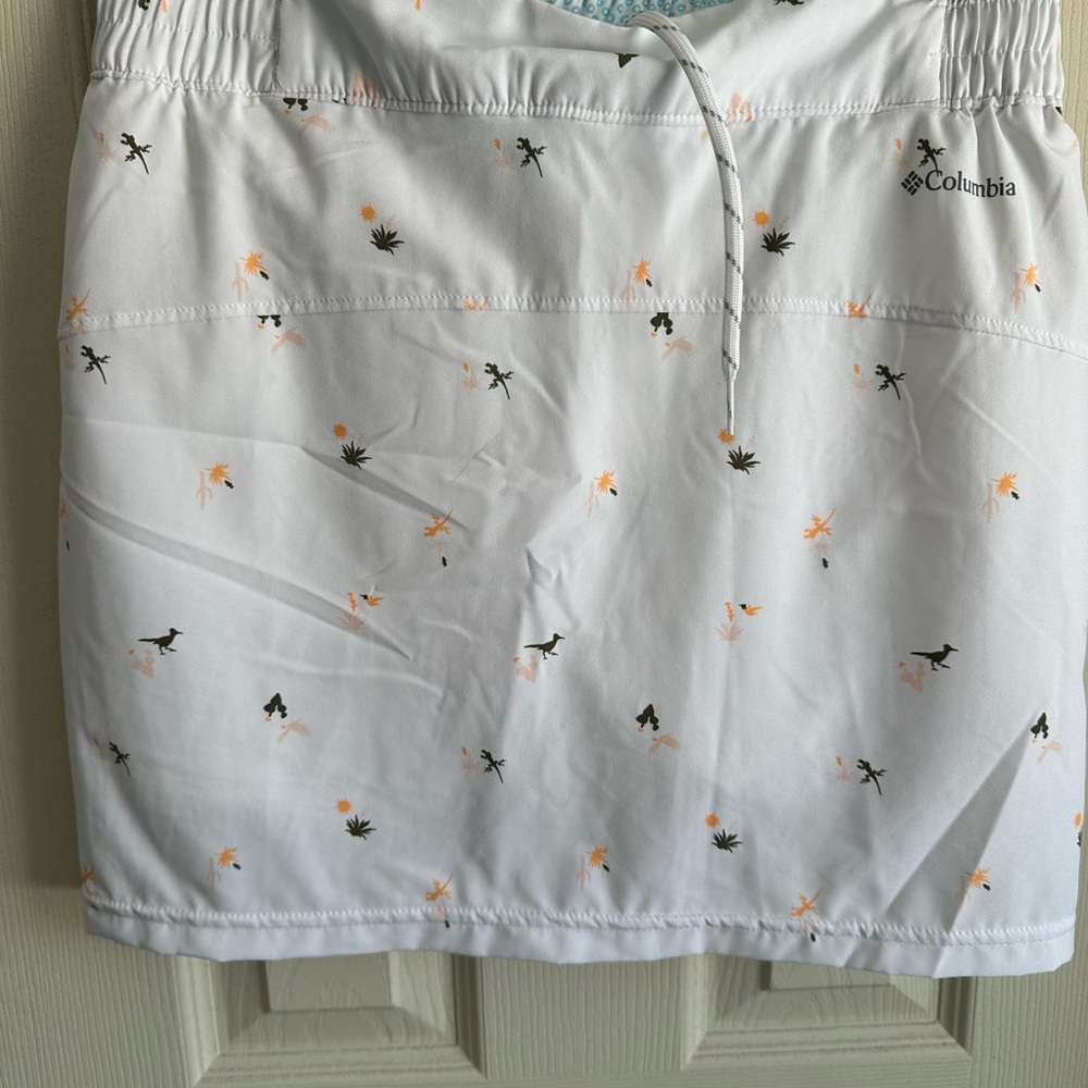 Columbia White Skirt with Tropical Print